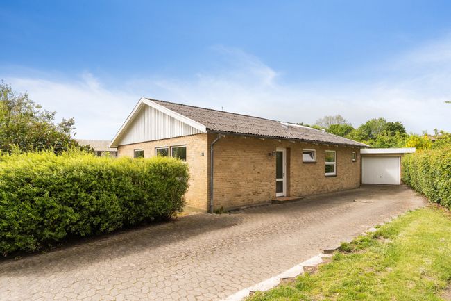 Varnæsvigvej 13, Varnæs, 6200 Aabenraa