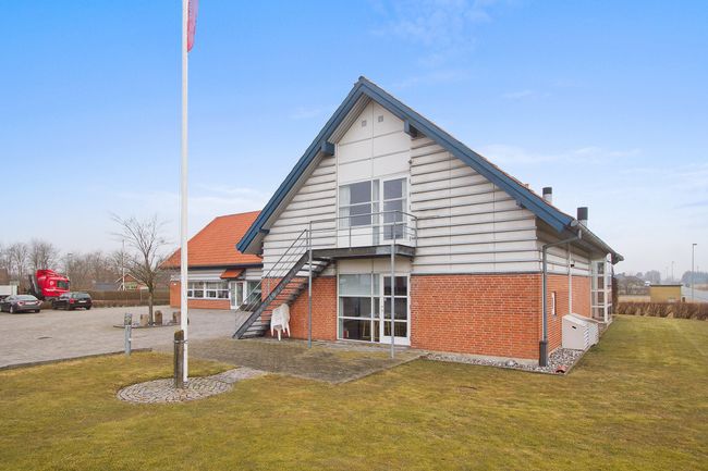 Trondhjemsvej 16, 6230 Rødekro